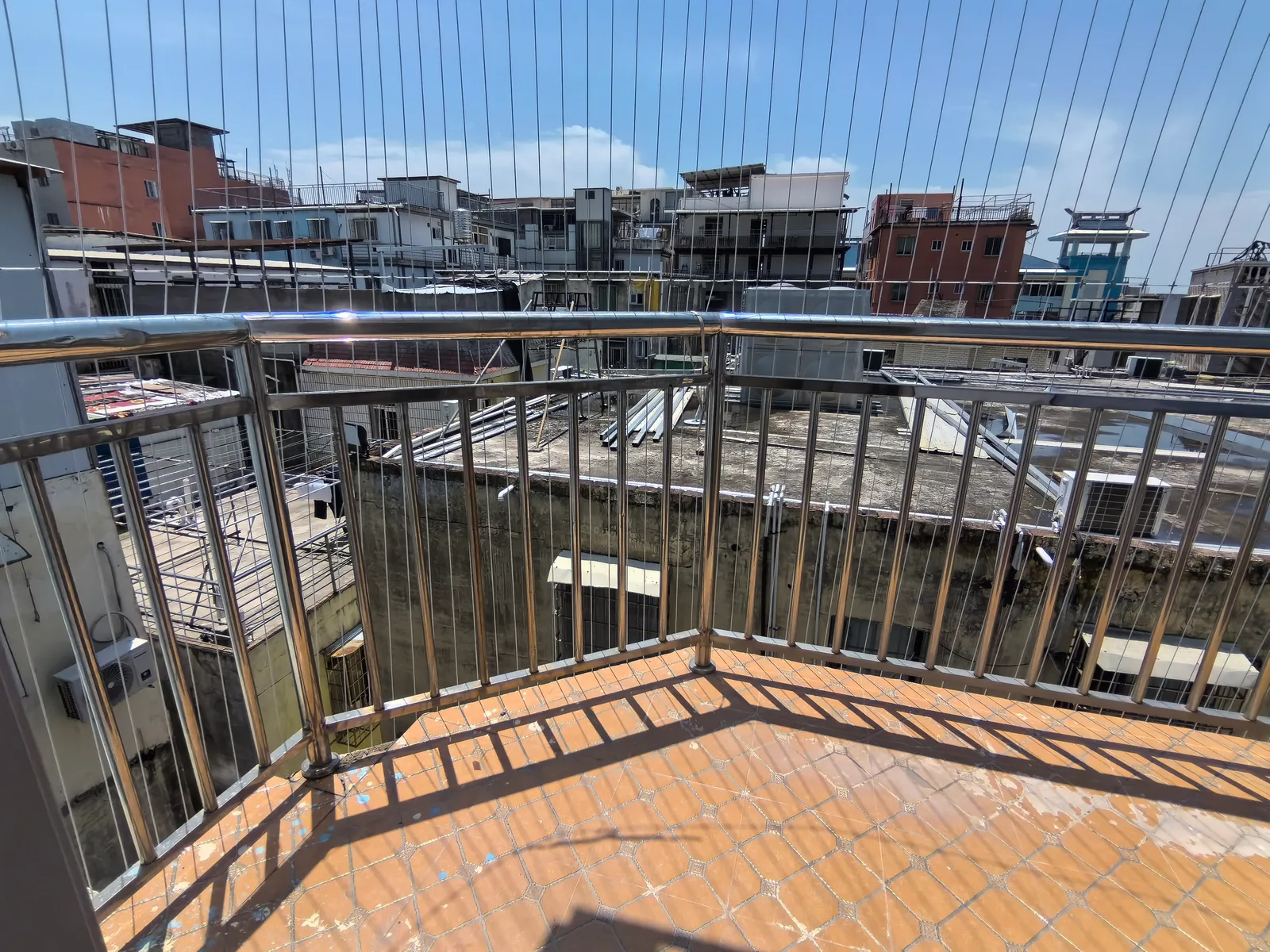 家庭海滨套房